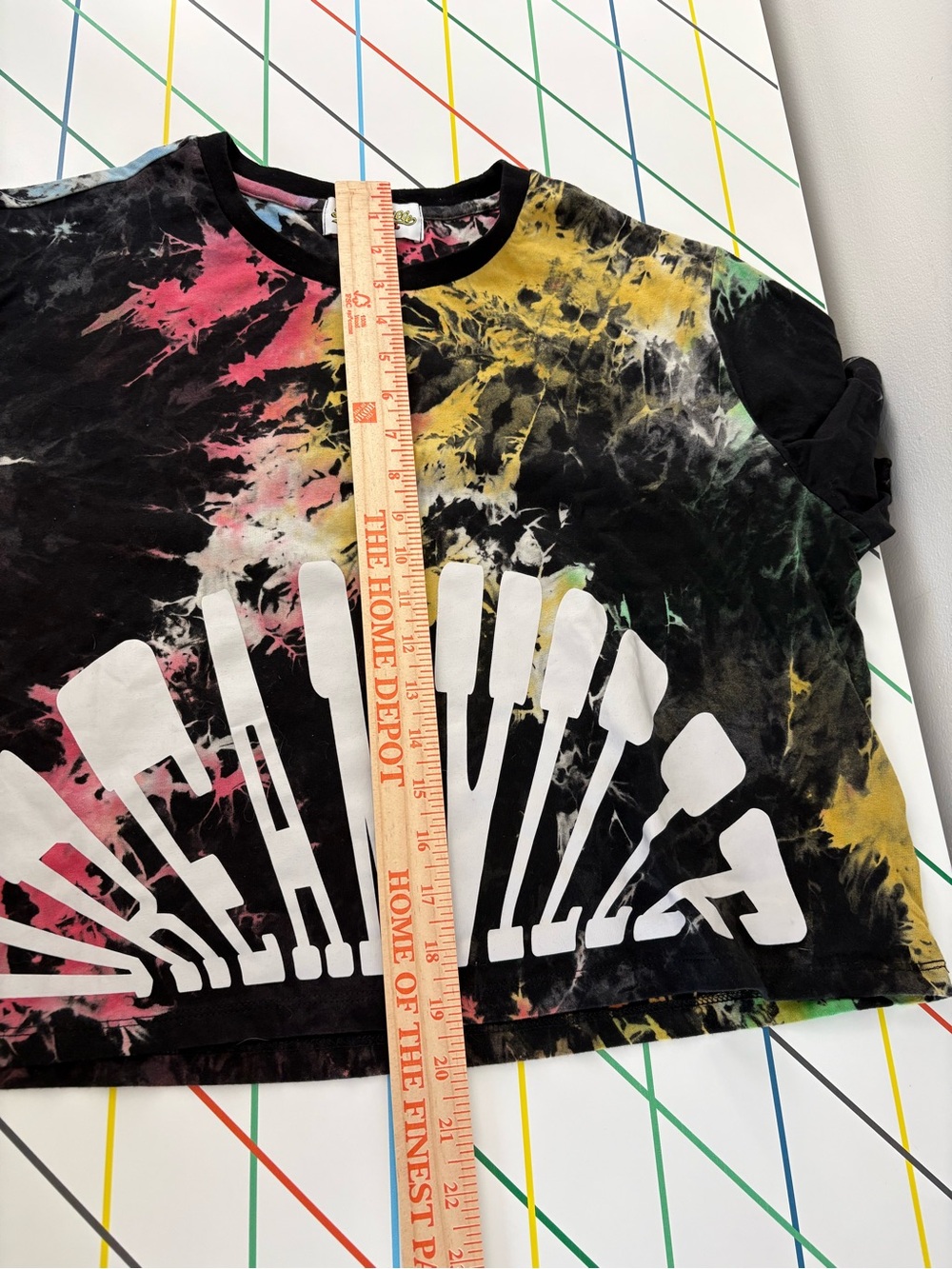 Dreamville Festival Tie-Dye Crop Tee XL EUC 100% Cotton Merch Psychedelic Chic - Picture 6 of 6